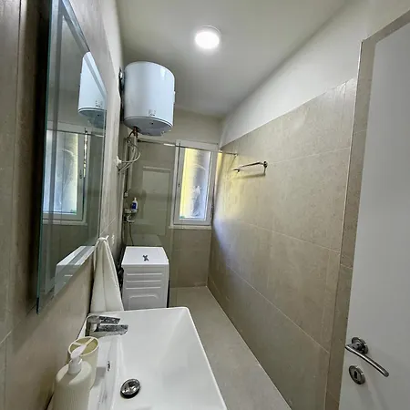 Dua' S Apartments, Next To Ilyonis Apartment Shengjin (Lezhe)