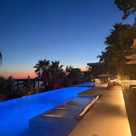 Dua' S Apartments, Next To Ilyonis
